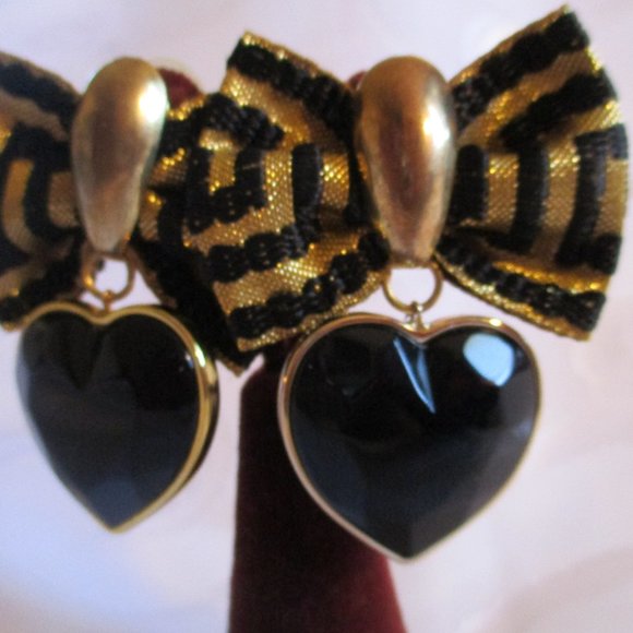 BLACK AND GOLD BOW/HEART EARRINGS - Picture 1 of 8